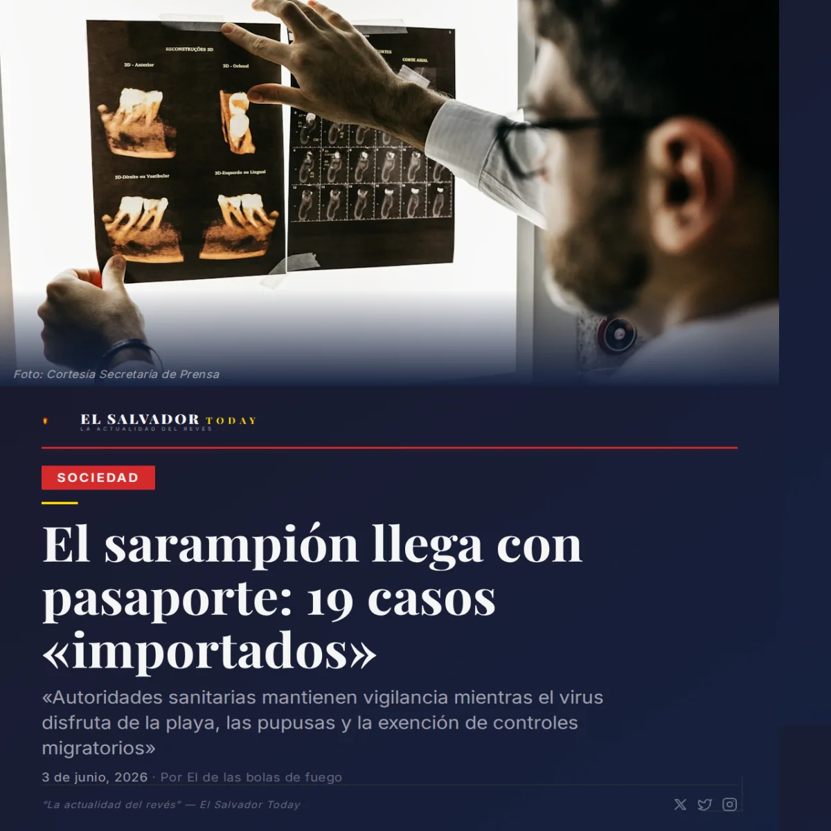 Microscopio y pasaporte salvadoreño sobre un mapa